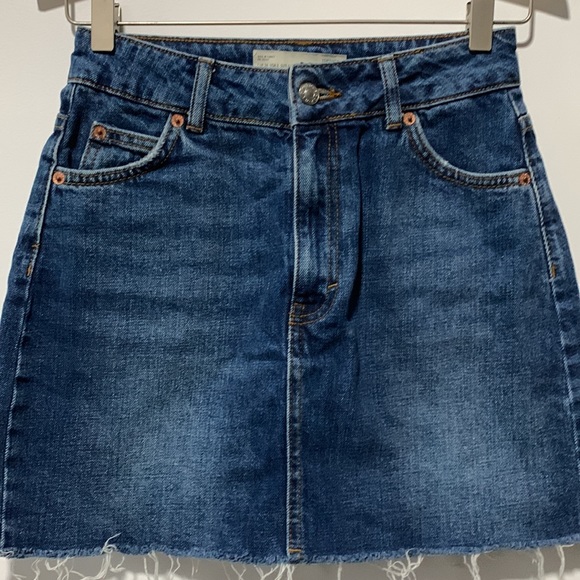 Topshop Dresses & Skirts - Topshop Jean Skirt-US 2-$15